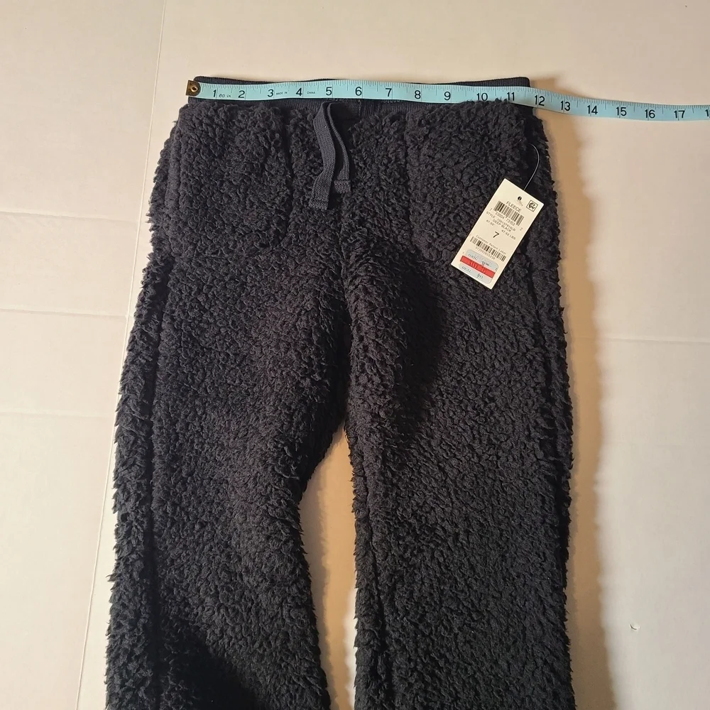 Epic Threads Cozy Black Kids Bottoms Size 7 NWT Pockets Fleece